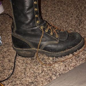 Danners size 10